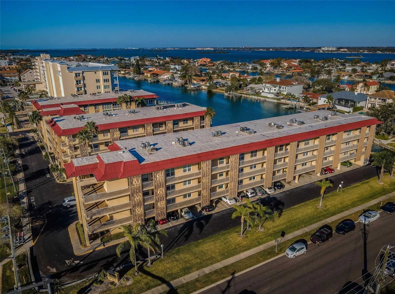 105 ISLAND WAY #147, #147
