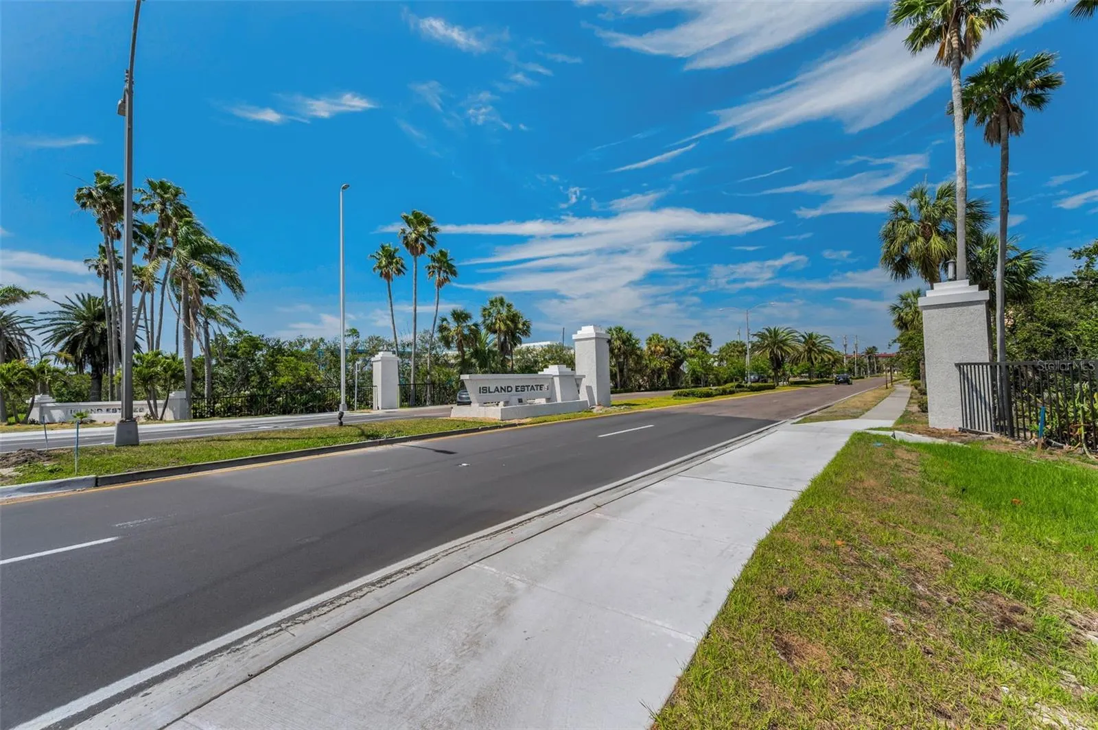 105 ISLAND WAY #147, #147