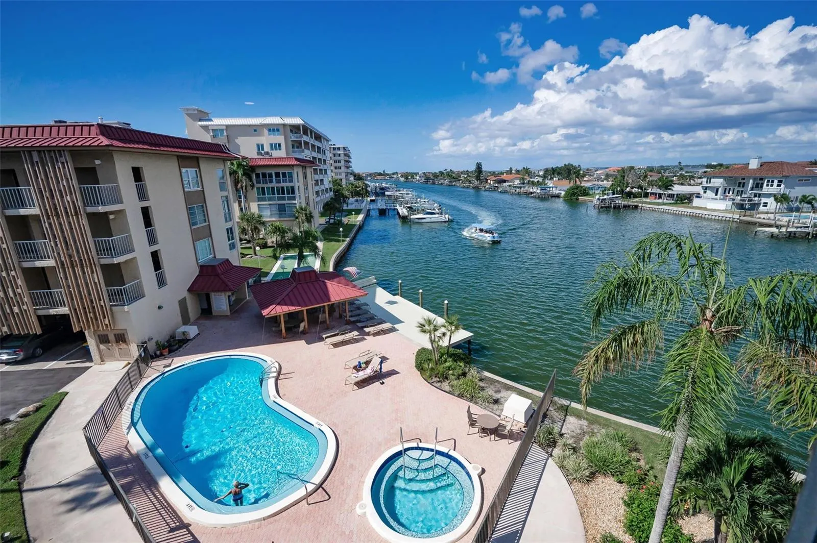 105 ISLAND WAY #147, #147