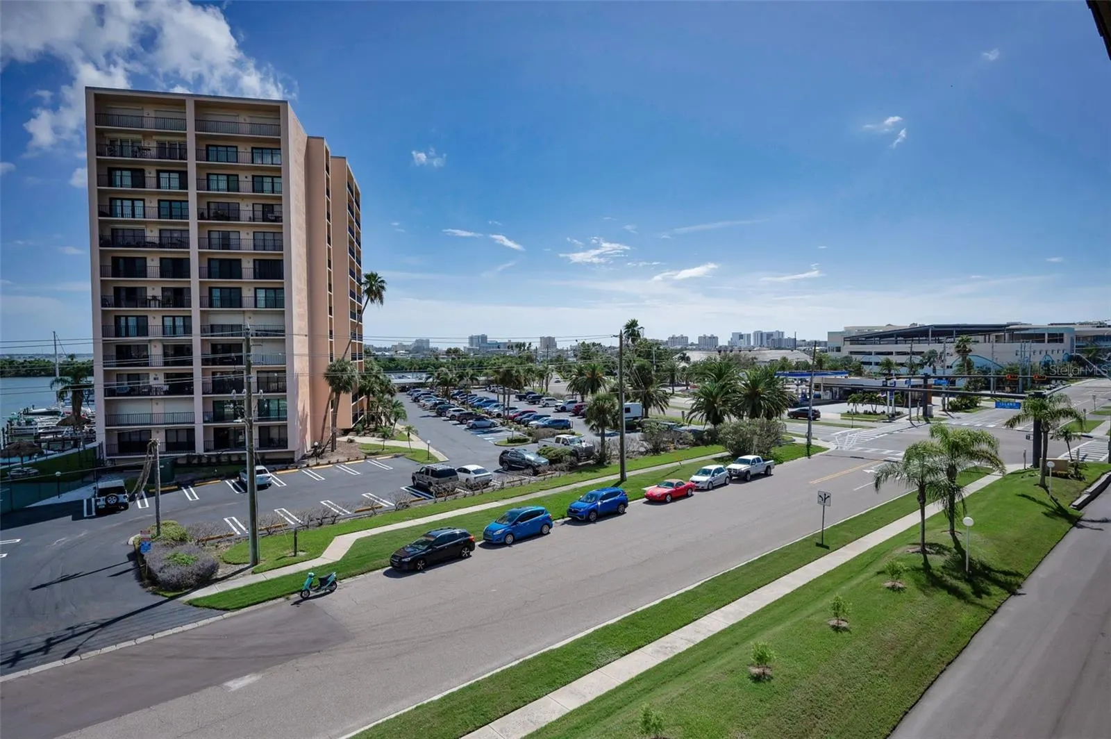 105 ISLAND WAY #147, #147