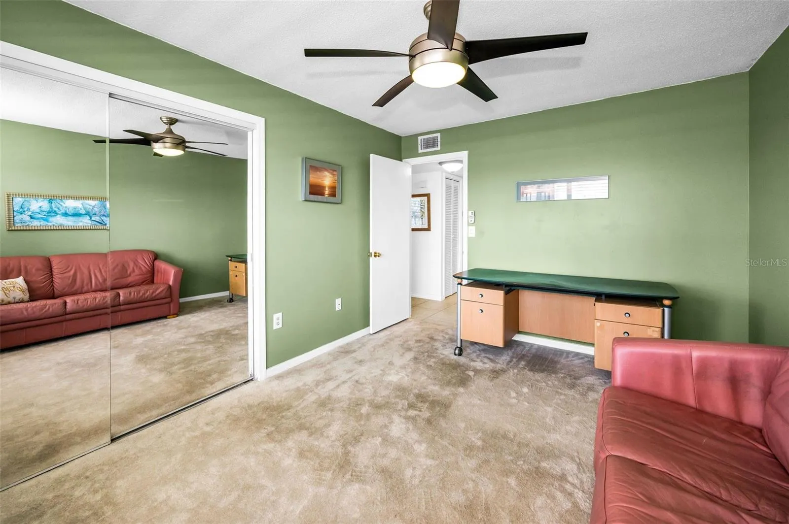 105 ISLAND WAY #147, #147