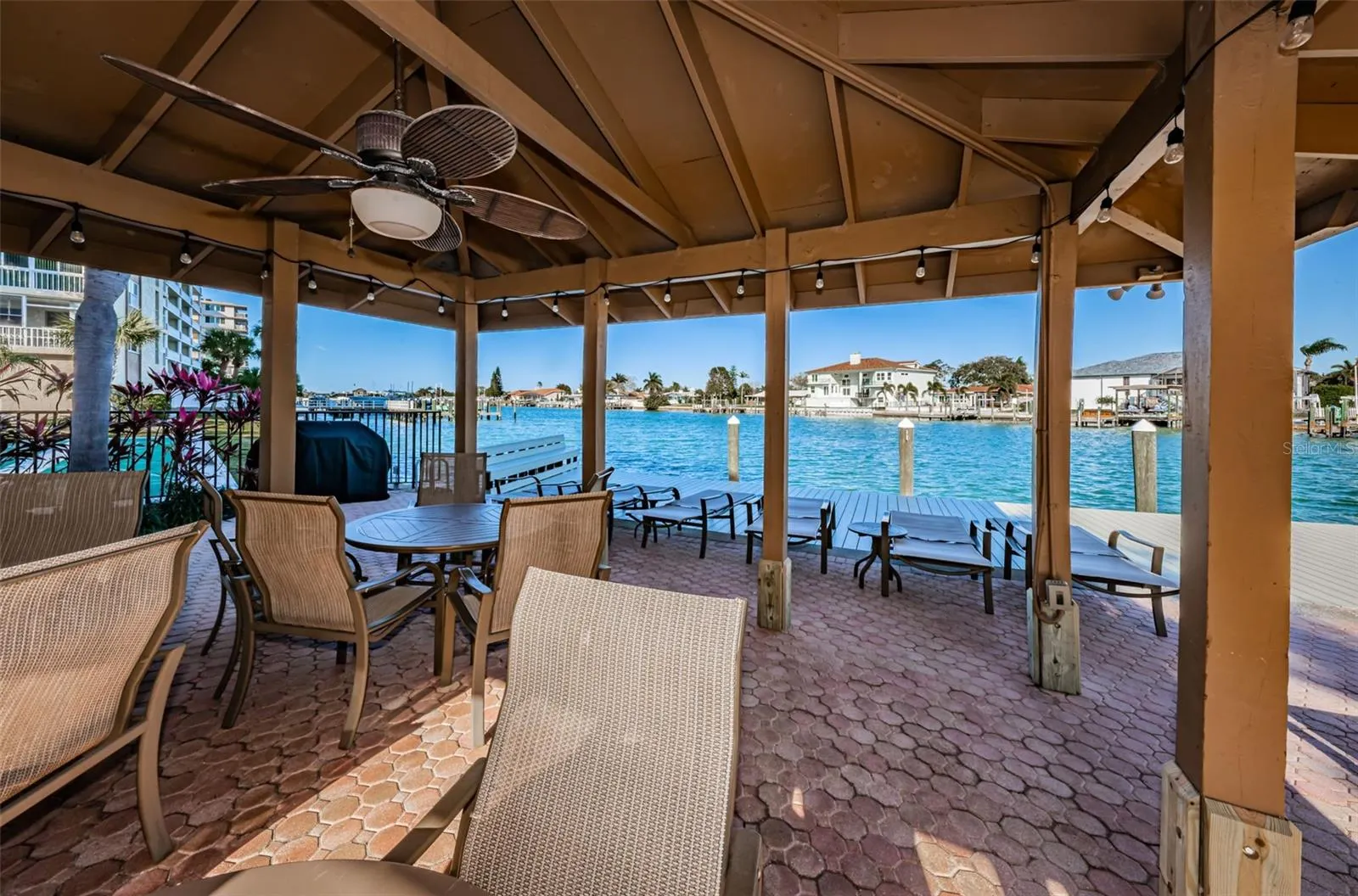 105 ISLAND WAY #147, #147