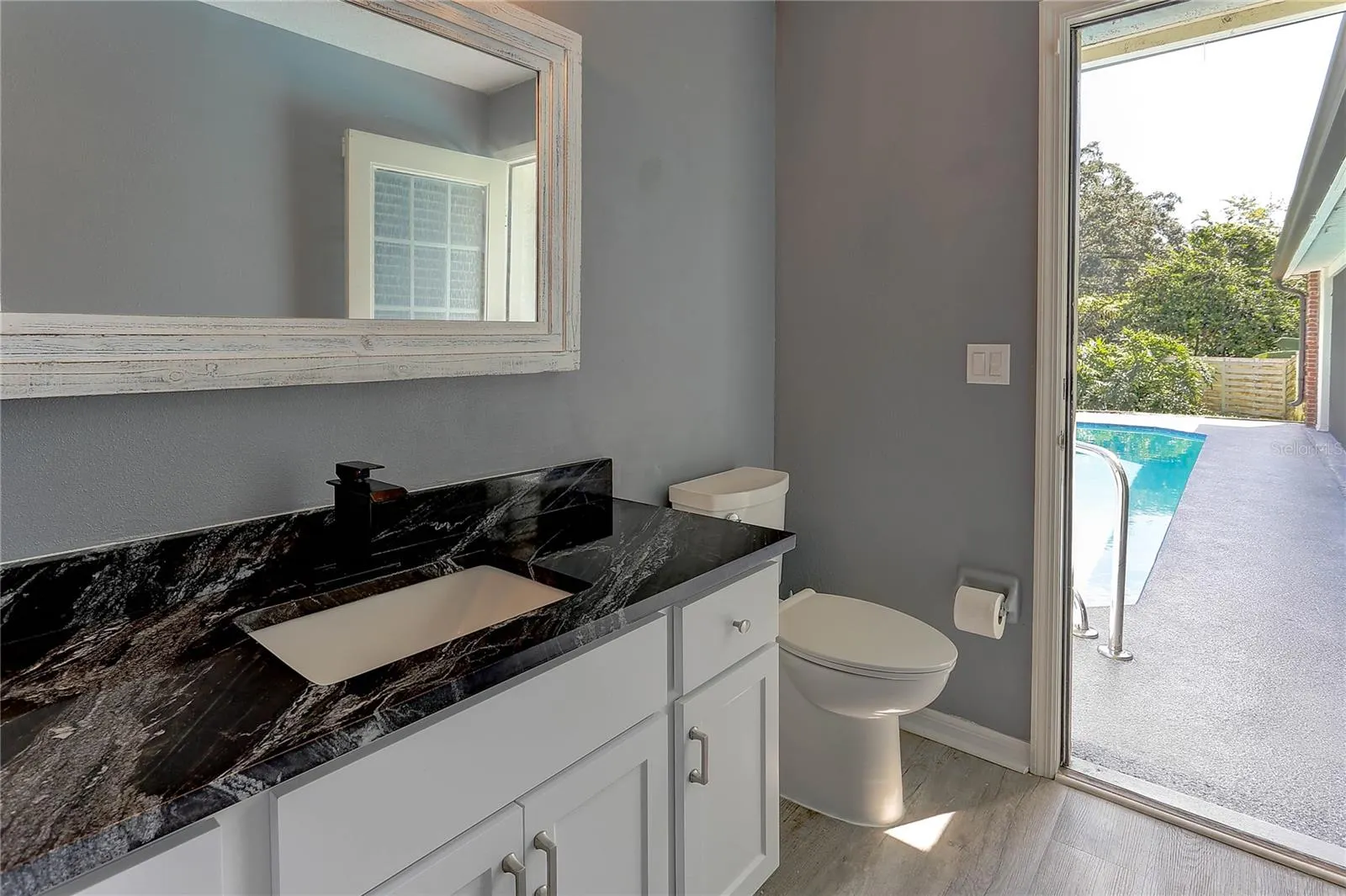 4506 COUNTRY GATE CT