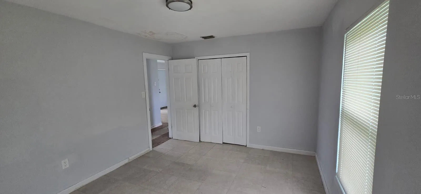 480 SHARON CIR