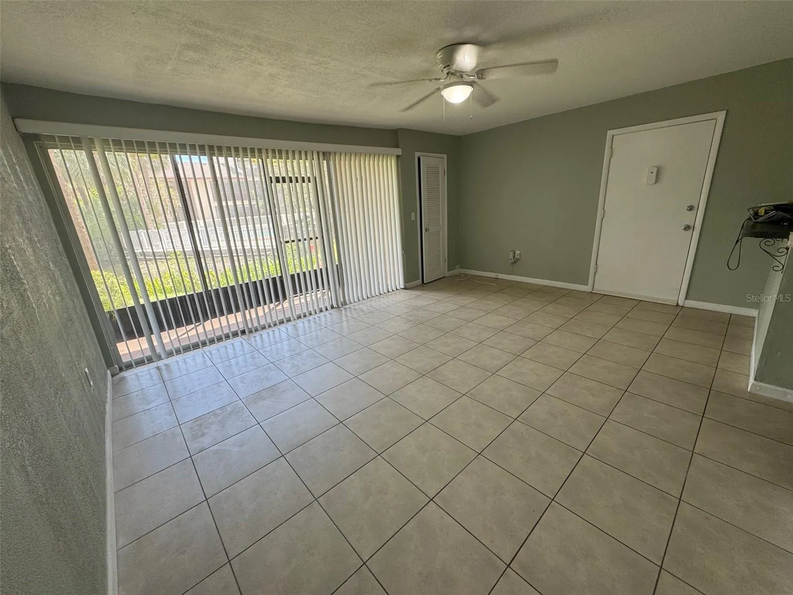 3861 S LAKE DR #151, #151