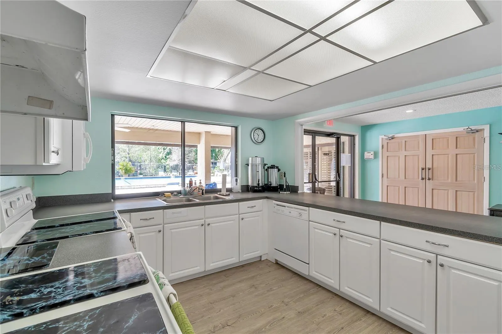 2537 ROYAL PINES CIR #19D, #19D