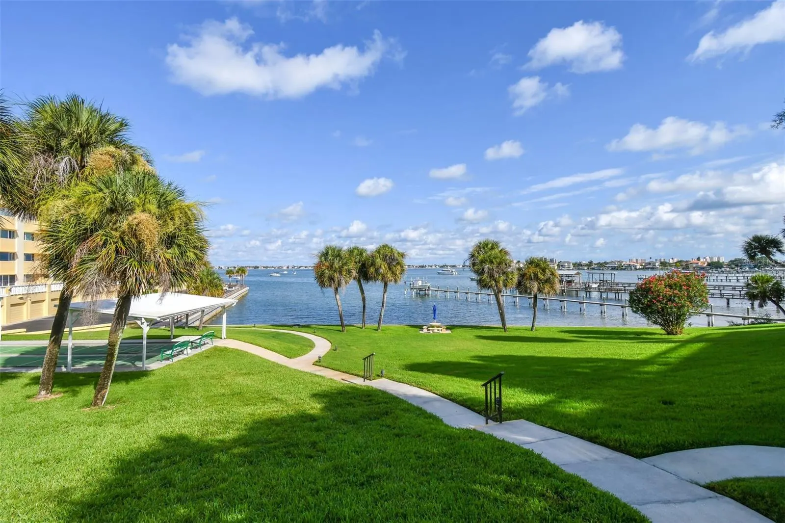 100 BLUFF VIEW DR #607A, #607A