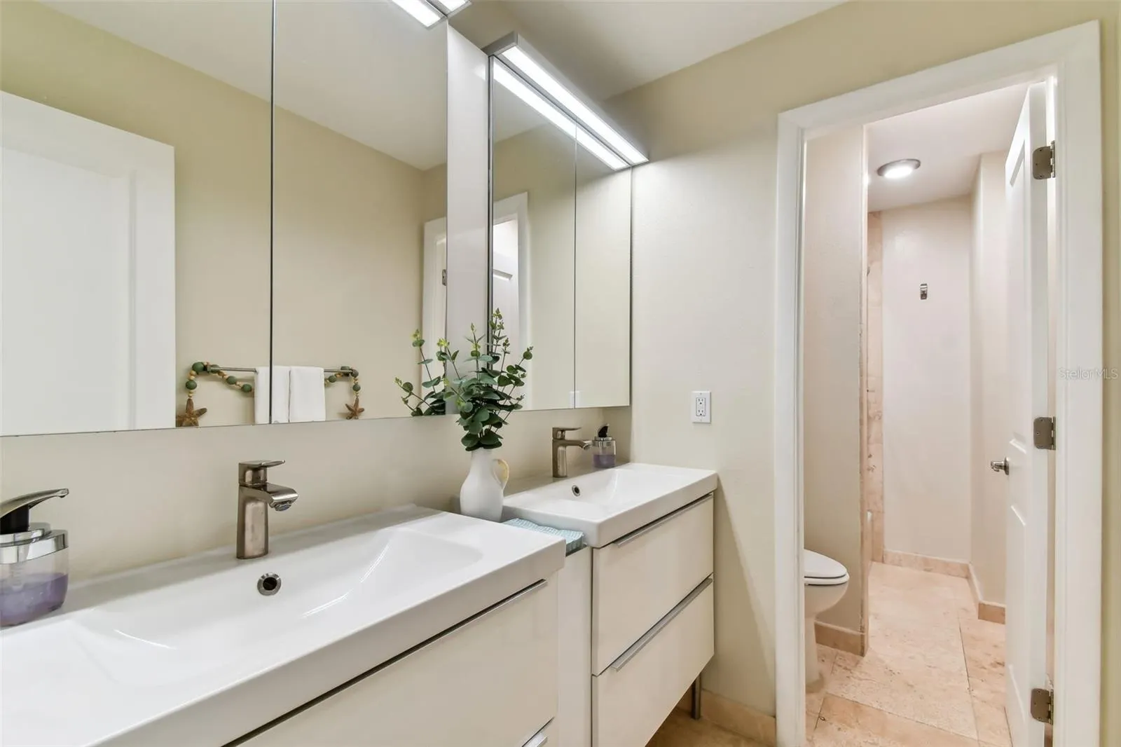 100 BLUFF VIEW DR #607A, #607A