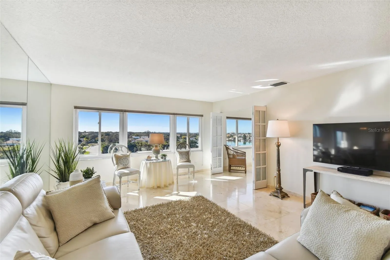 100 BLUFF VIEW DR #607A, #607A