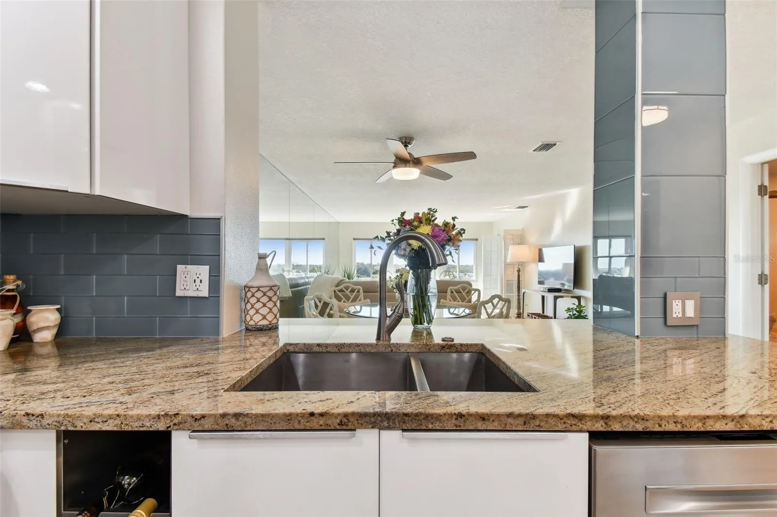 100 BLUFF VIEW DR #607A, #607A