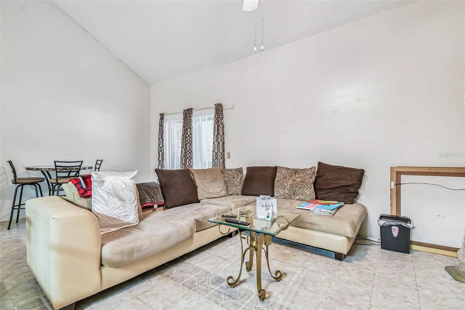 5301 PUTNAM CT