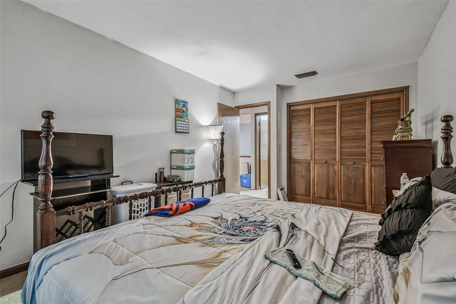 5301 PUTNAM CT