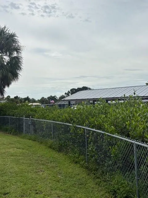 802 APOLLO BEACH BLVD
