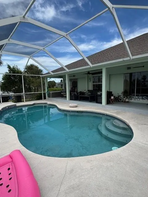 802 APOLLO BEACH BLVD