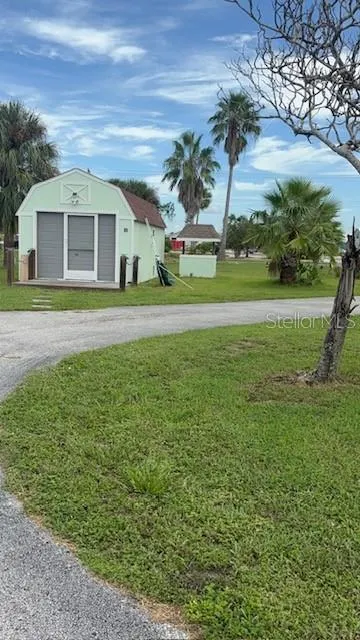 802 APOLLO BEACH BLVD