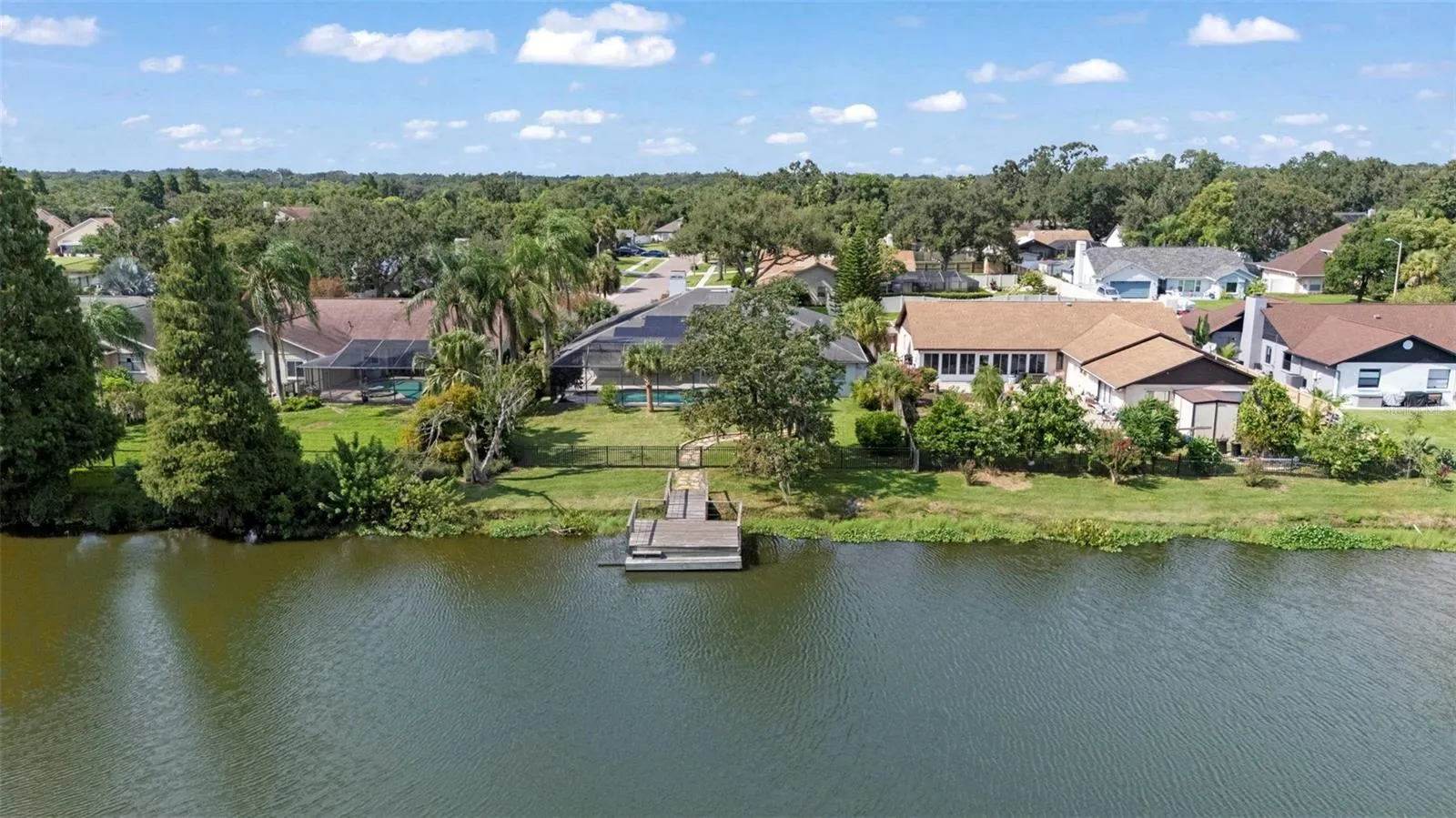 717 PINEWALK DR