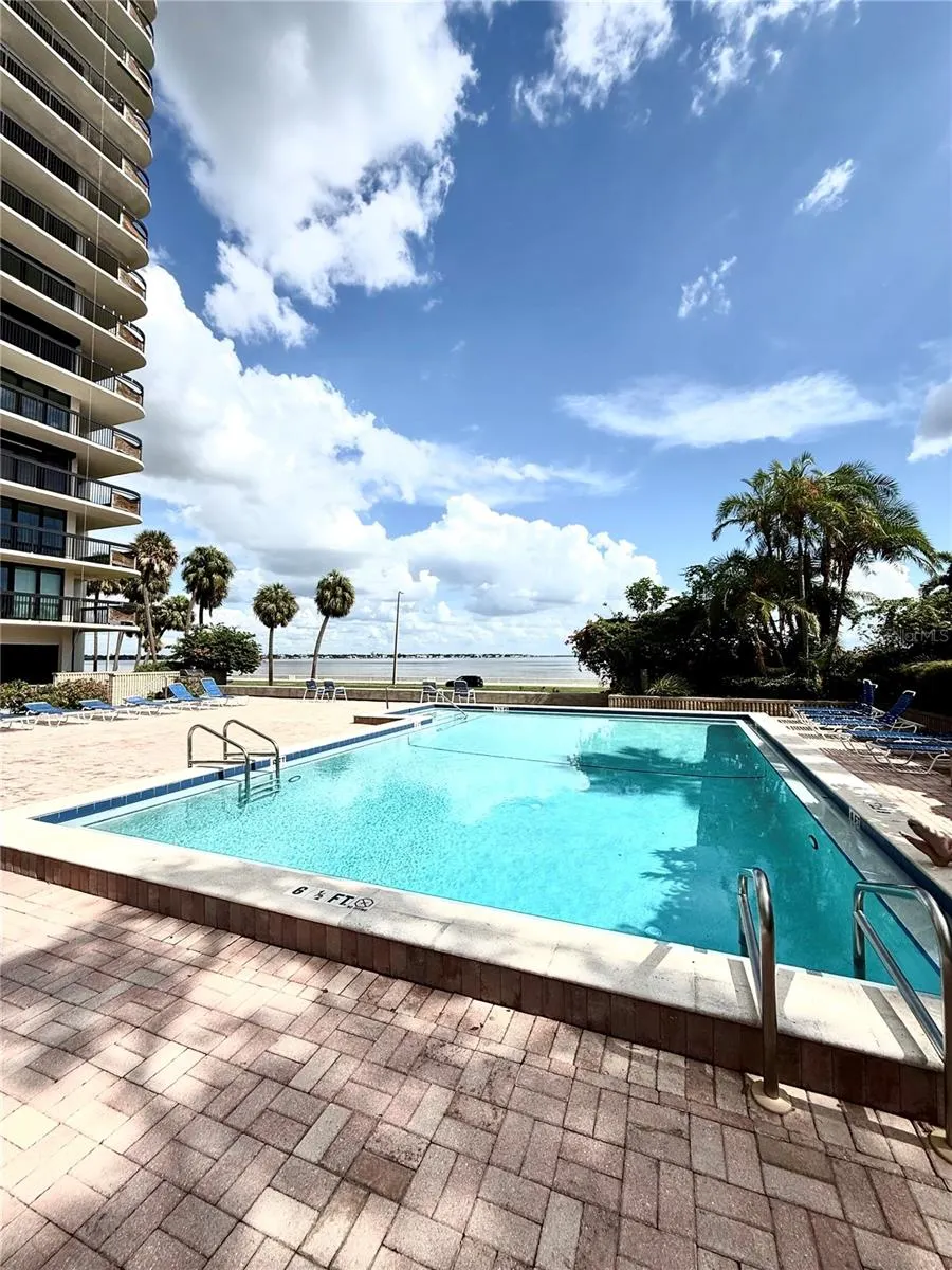 2413 BAYSHORE BLVD #1805, #1805