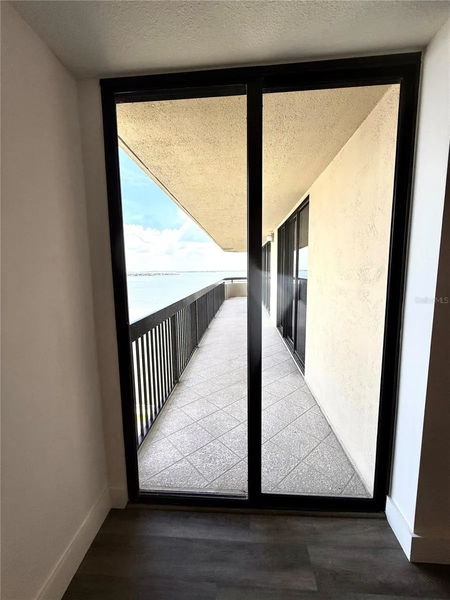 2413 BAYSHORE BLVD #1805, #1805