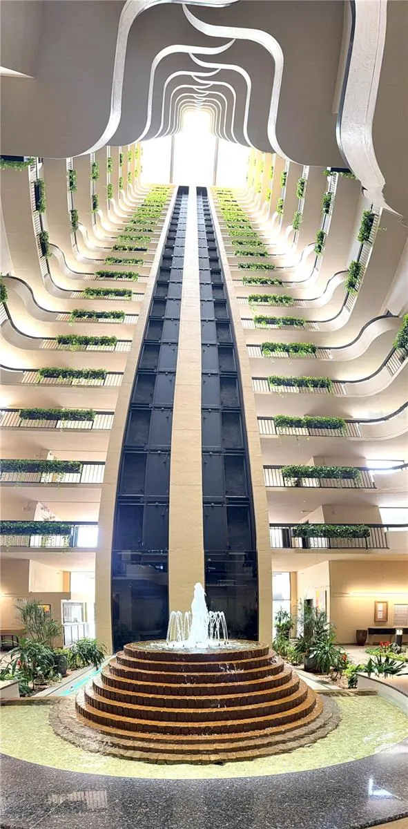2413 BAYSHORE BLVD #1805, #1805
