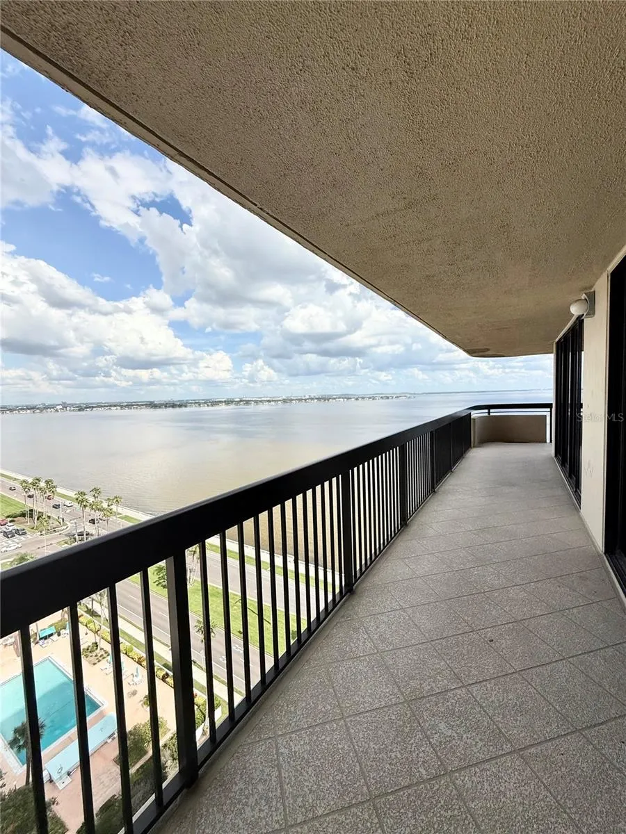 2413 BAYSHORE BLVD #1805, #1805