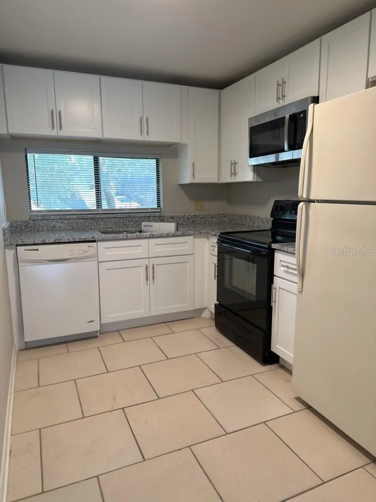 11411 MIDFIELD WAY