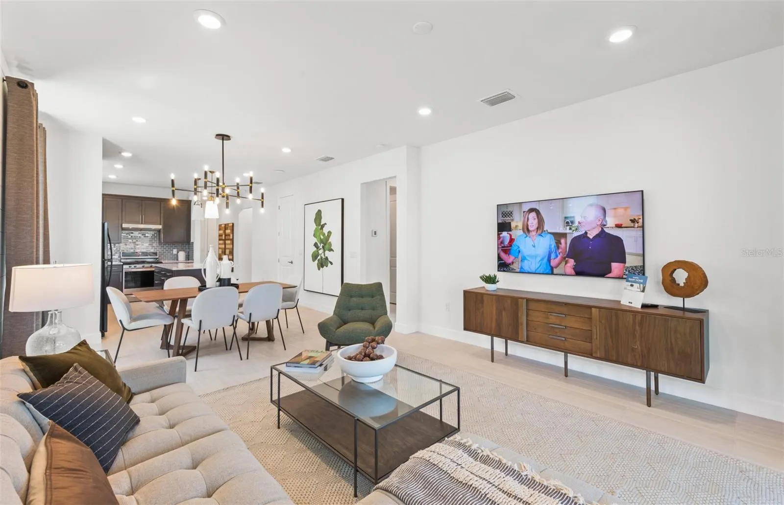 10457 SEA BREEZE RIDGE DR