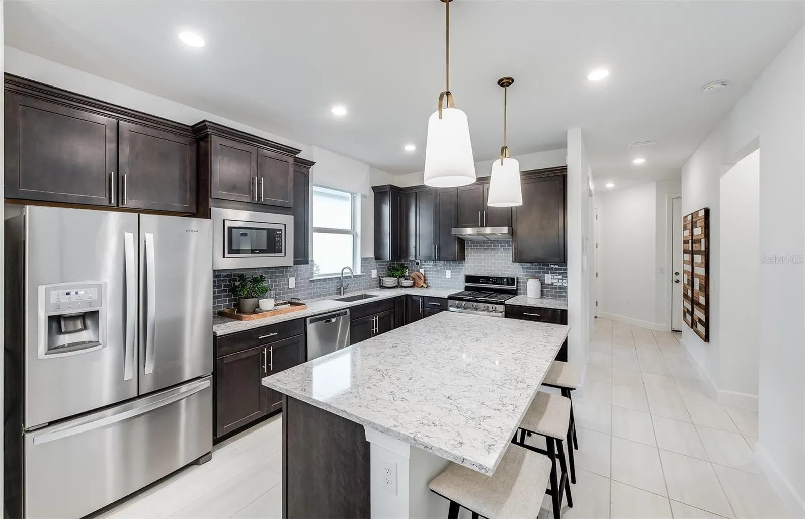 10457 SEA BREEZE RIDGE DR