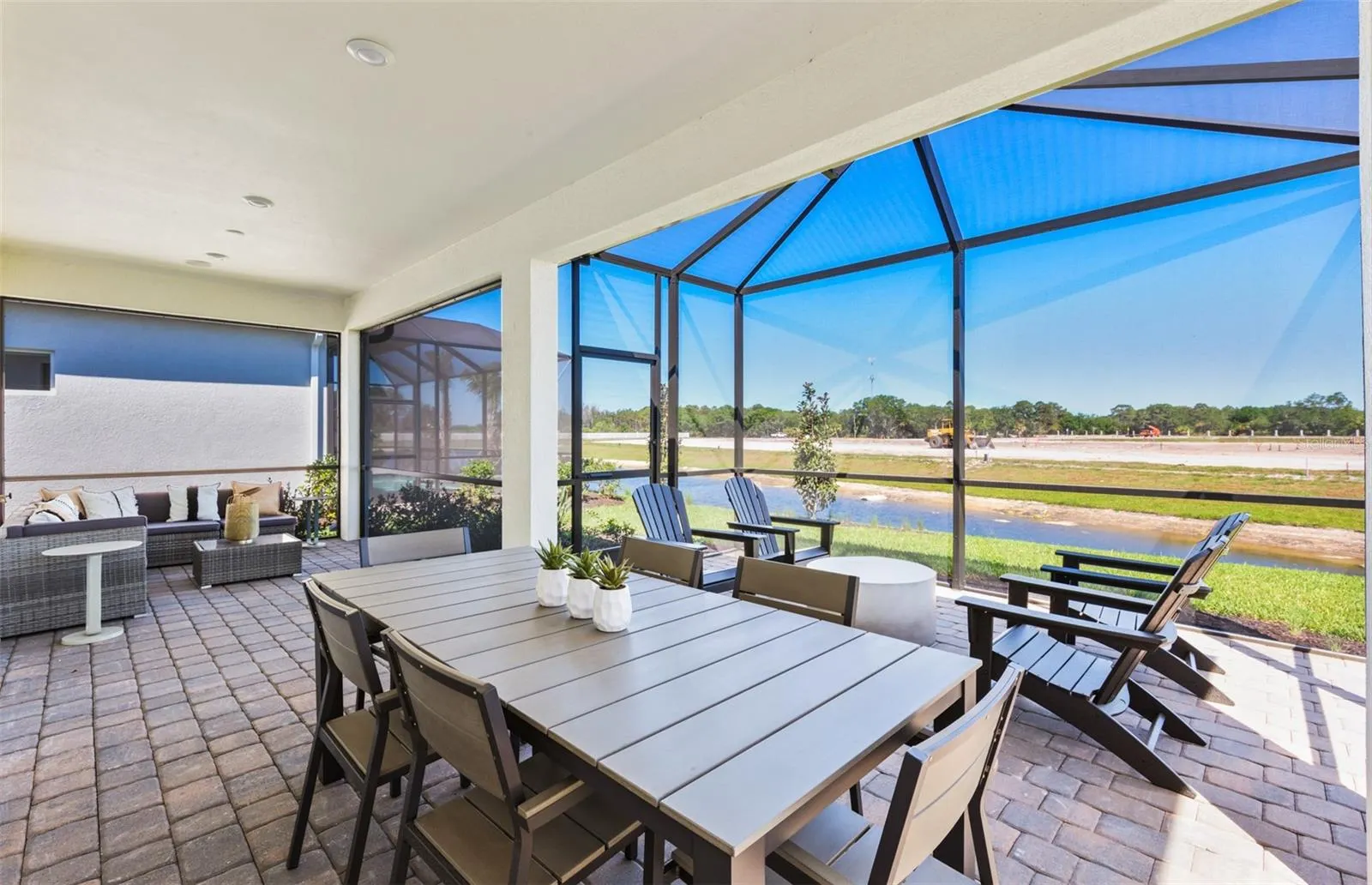 10457 SEA BREEZE RIDGE DR