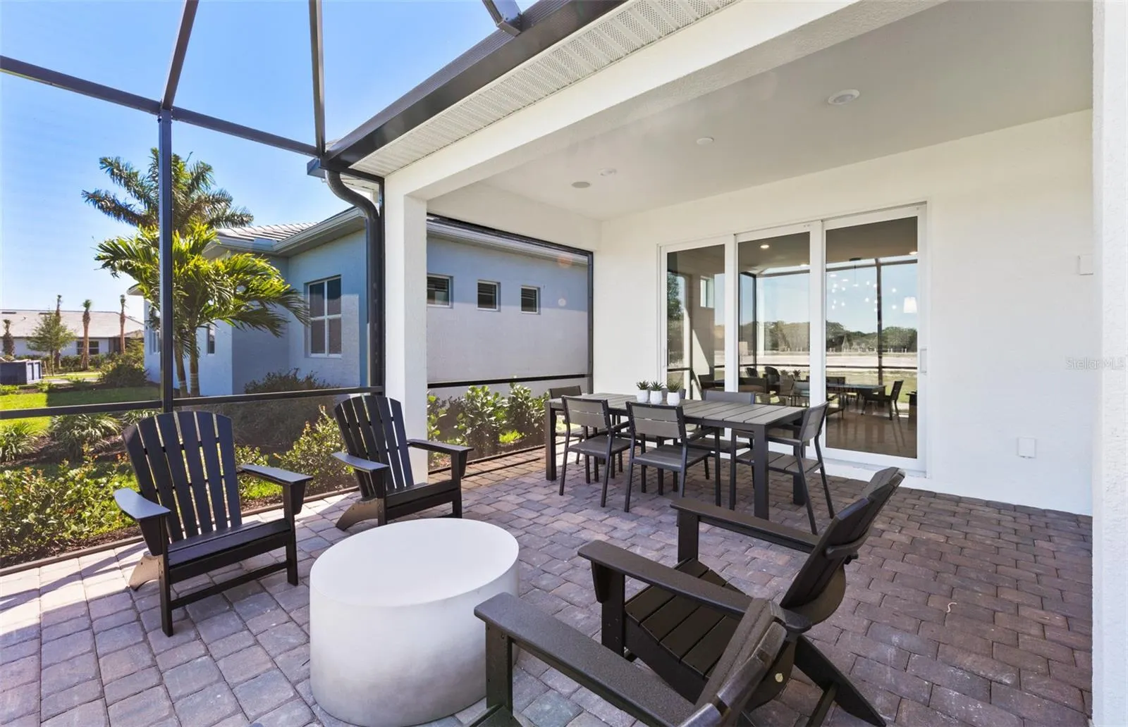 10457 SEA BREEZE RIDGE DR