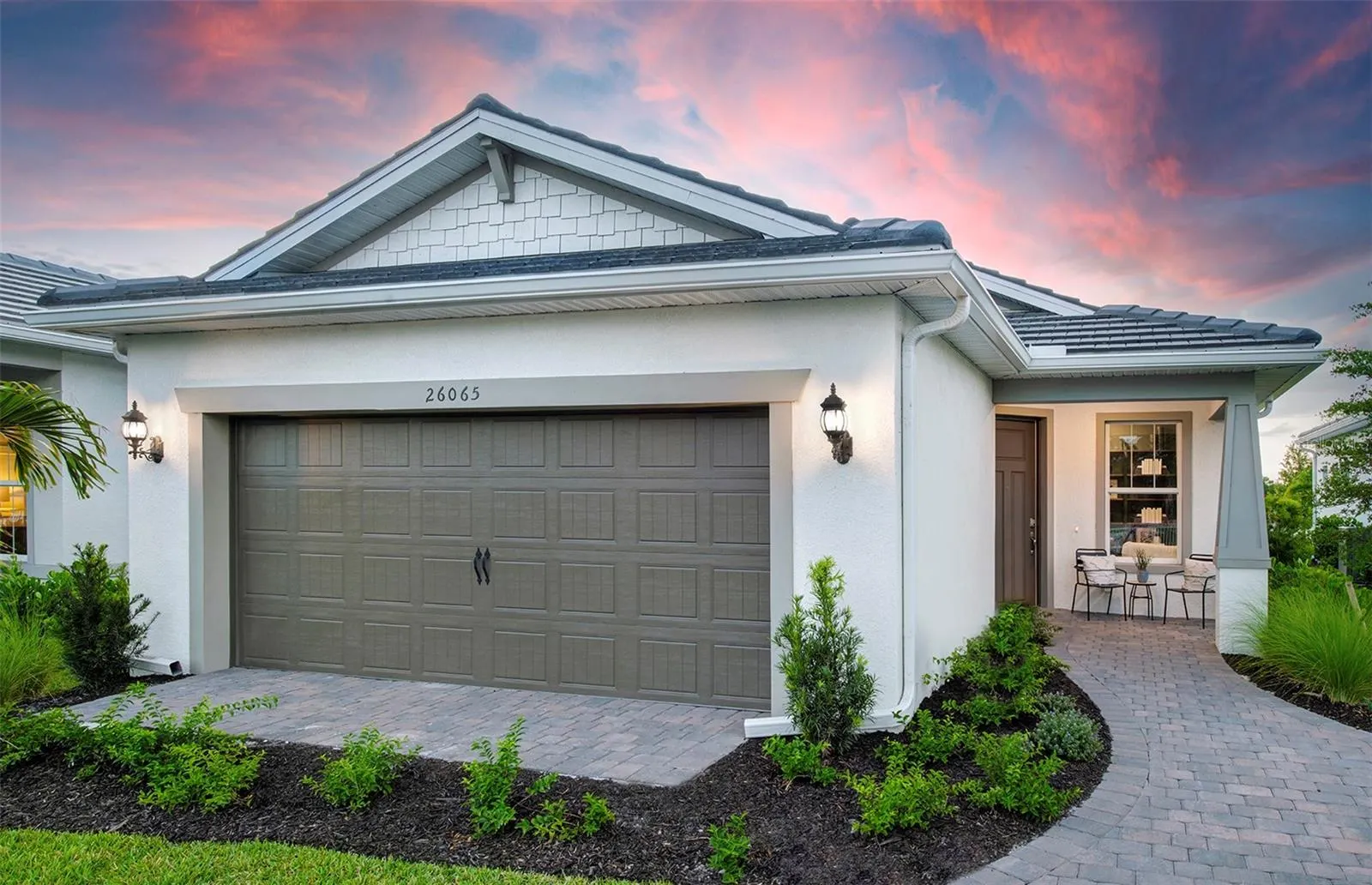 10457 SEA BREEZE RIDGE DR
