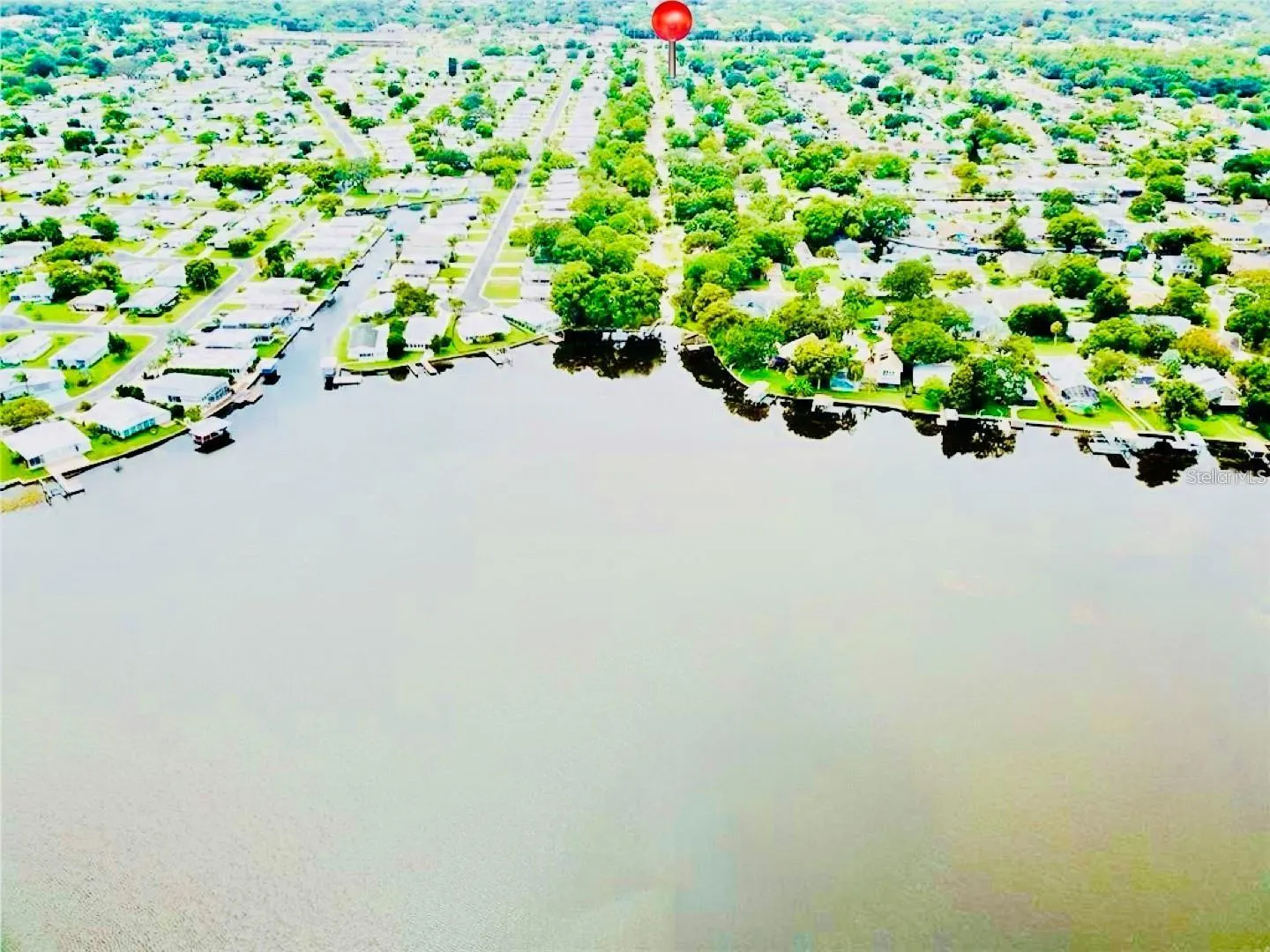 68 LAKE SHORE DR