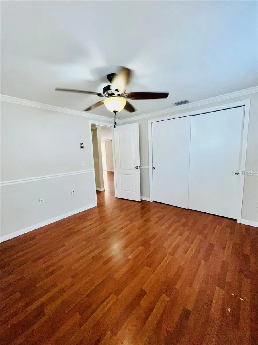 68 LAKE SHORE DR