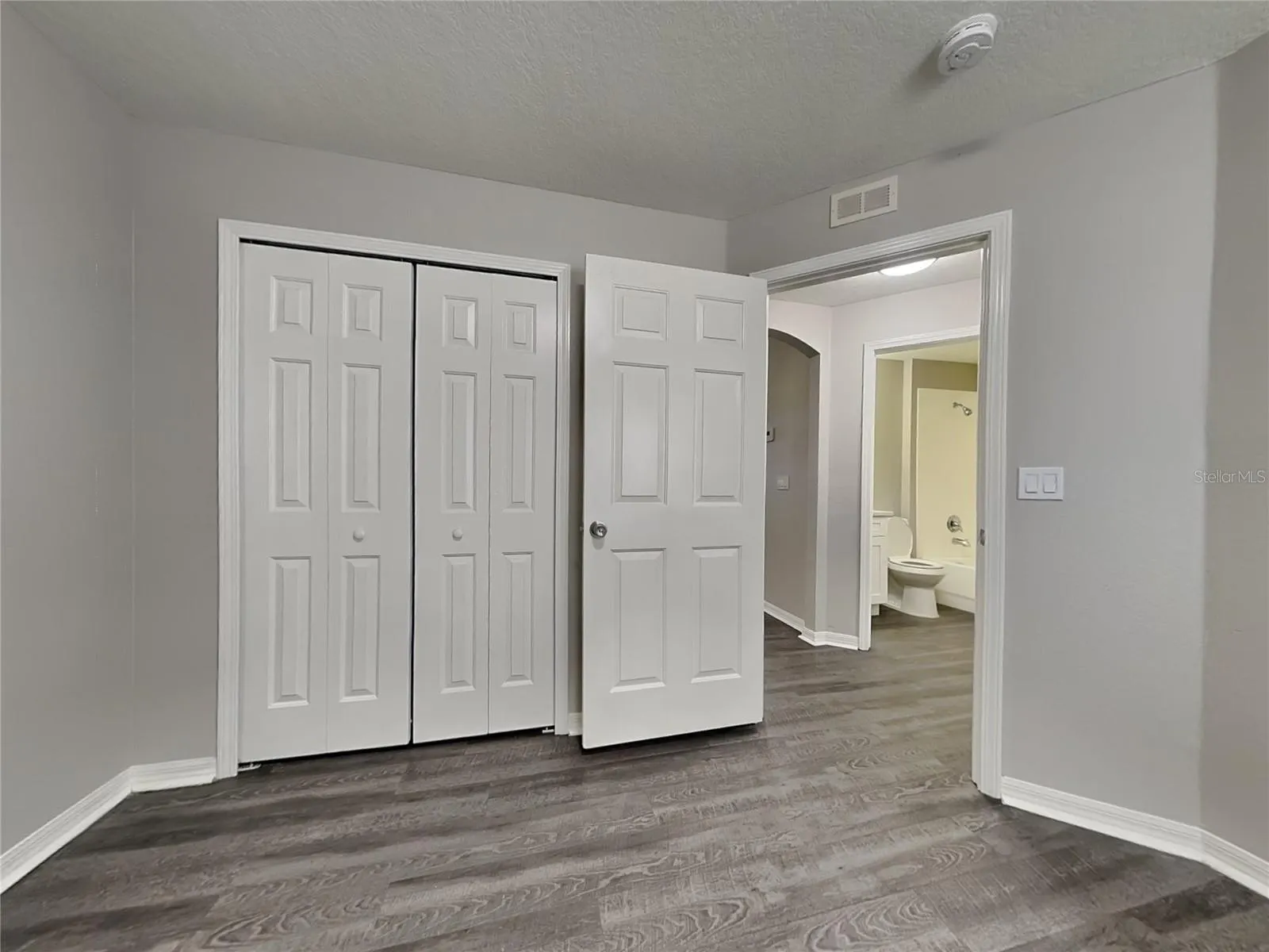 7520 OXFORD GARDEN CIR