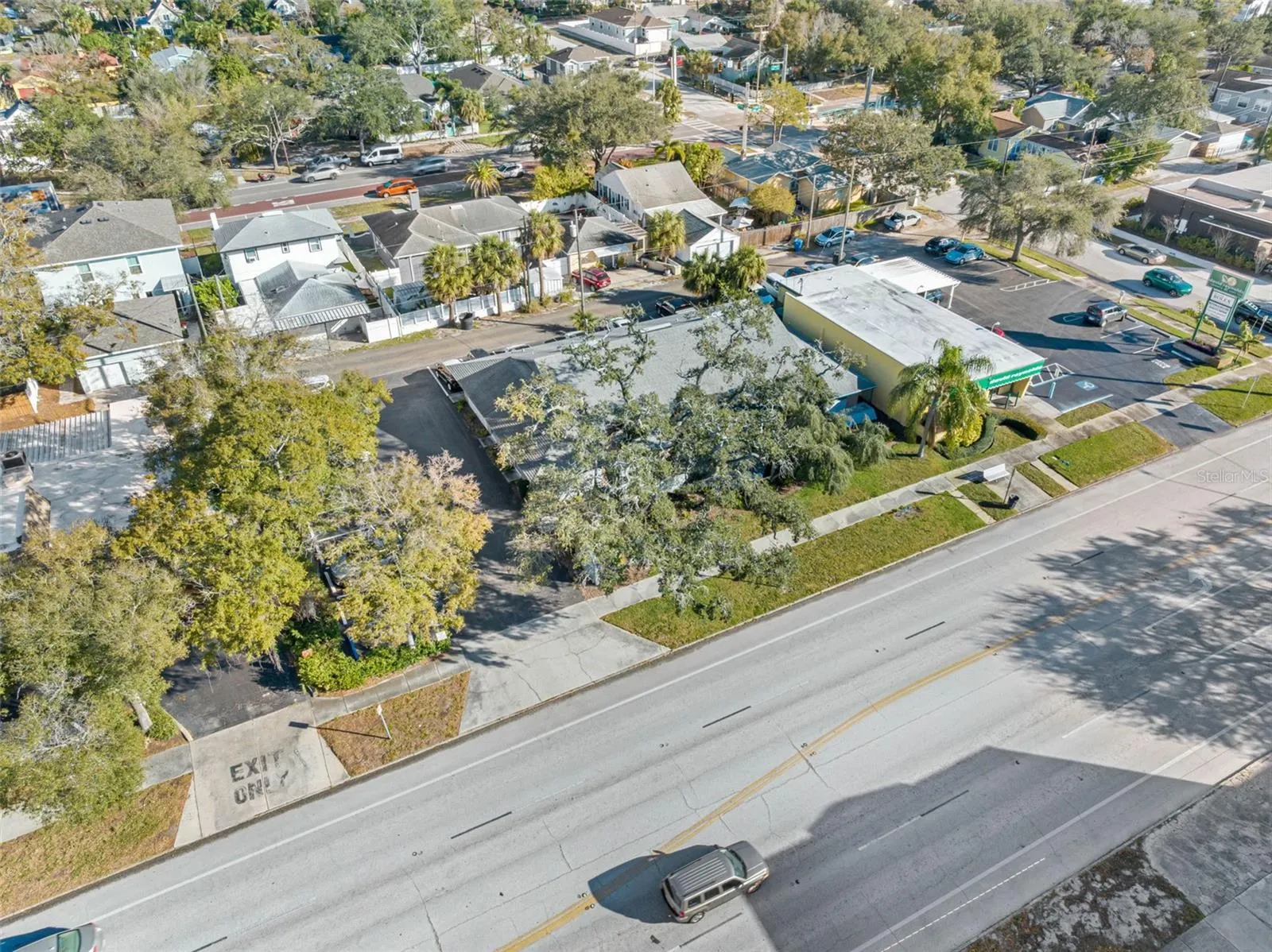 4021 CENTRAL AVE