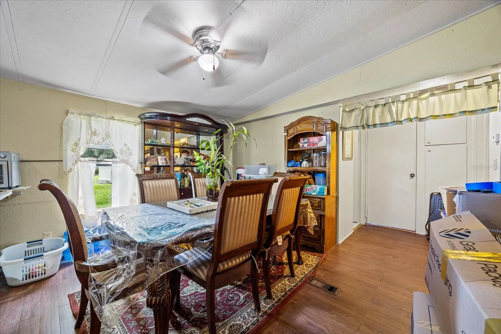 6227 SPRINGWOODS LN