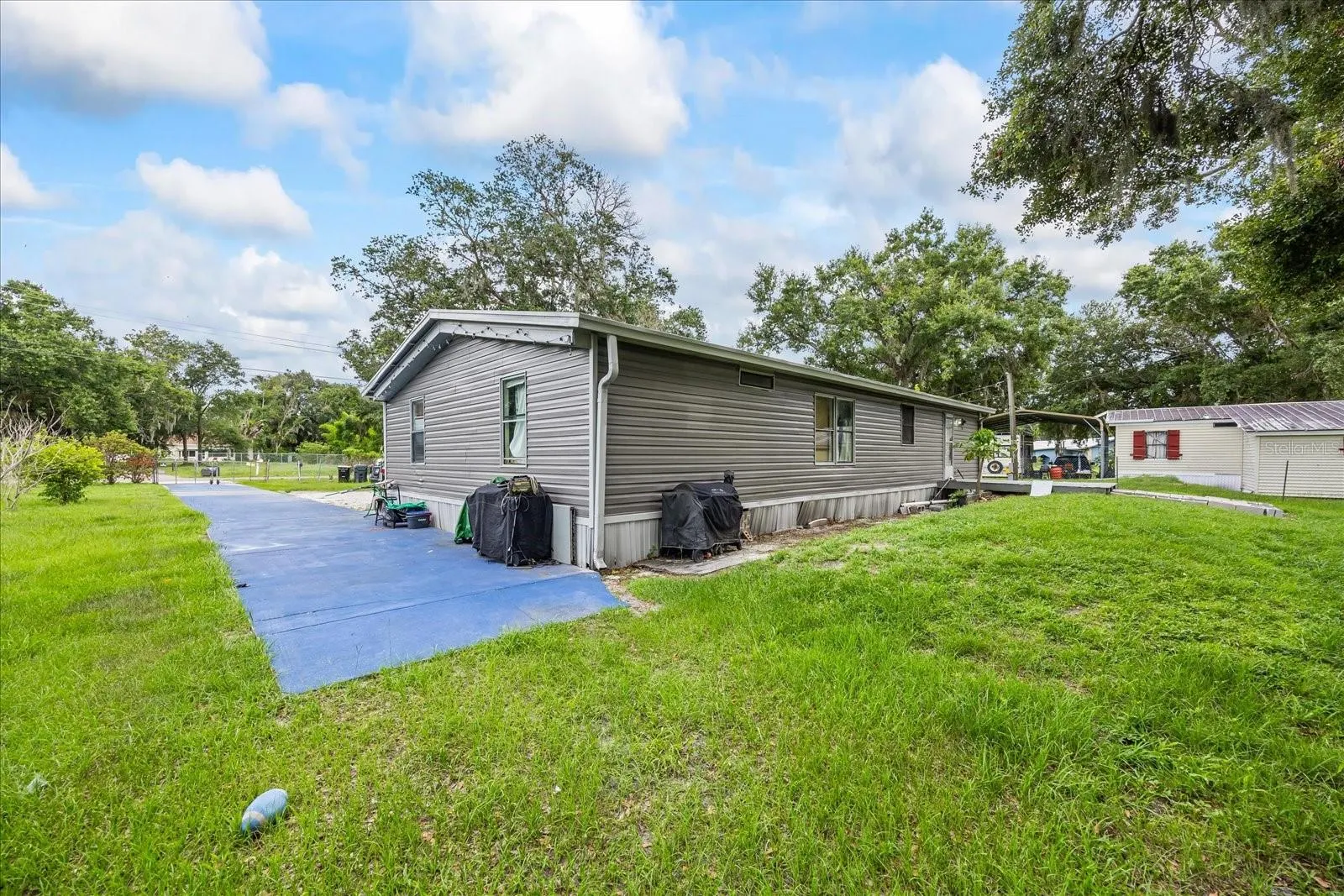 6227 SPRINGWOODS LN