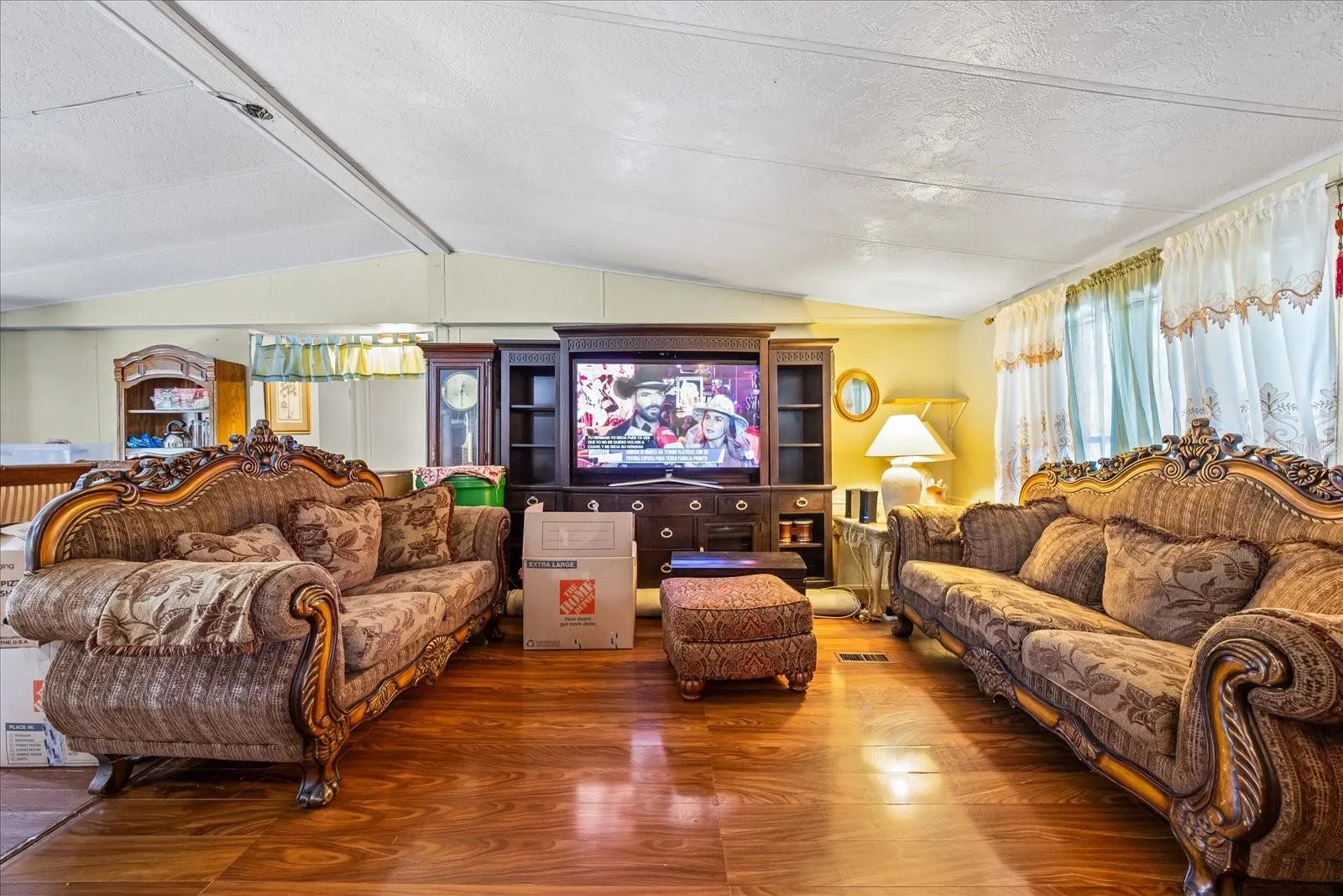 6227 SPRINGWOODS LN