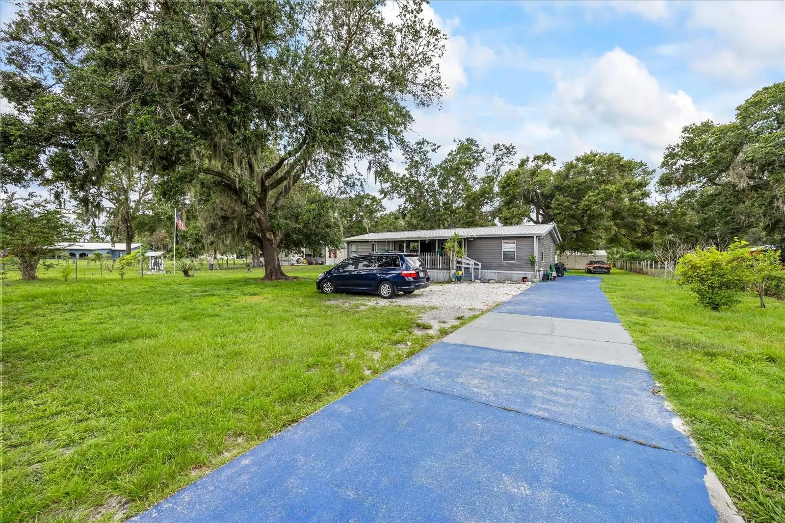 6227 SPRINGWOODS LN