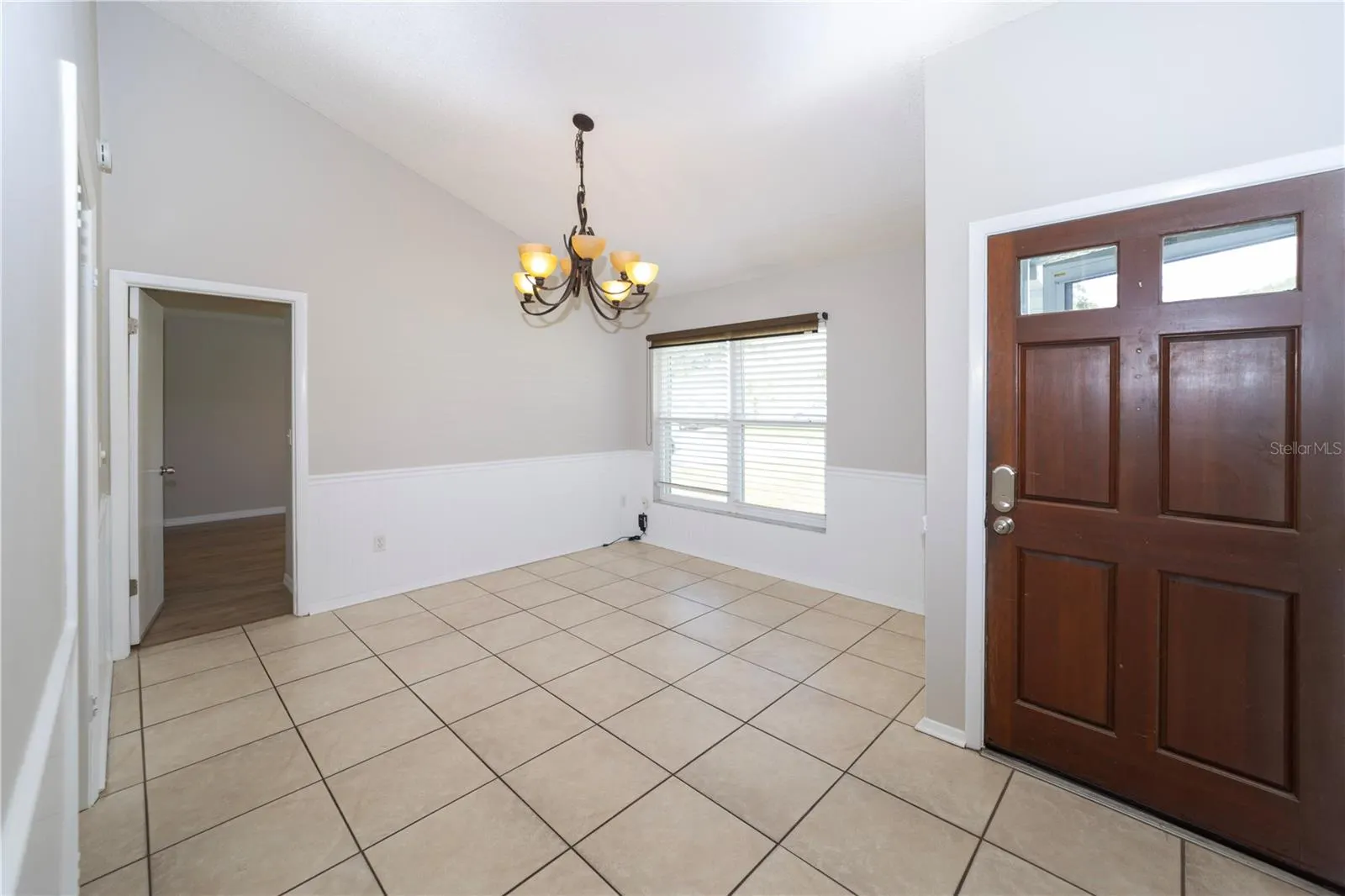 3242 LAUREL DALE DR