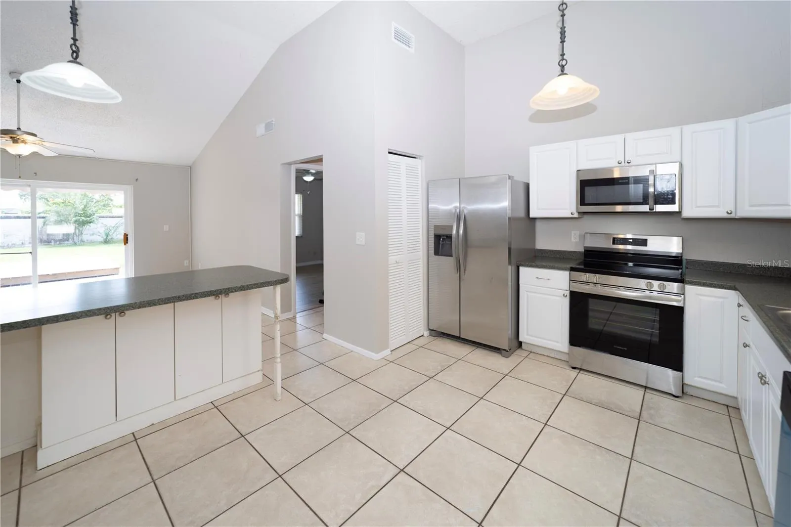 3242 LAUREL DALE DR