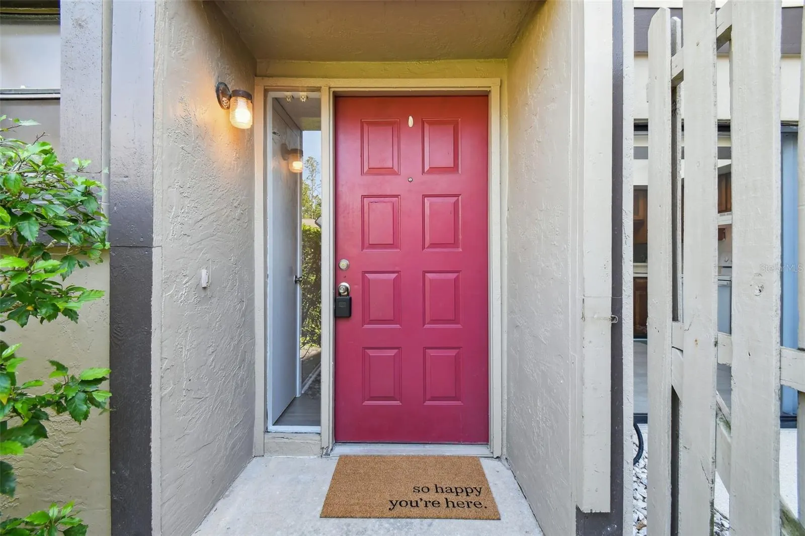 440 WOODS LANDING TRL