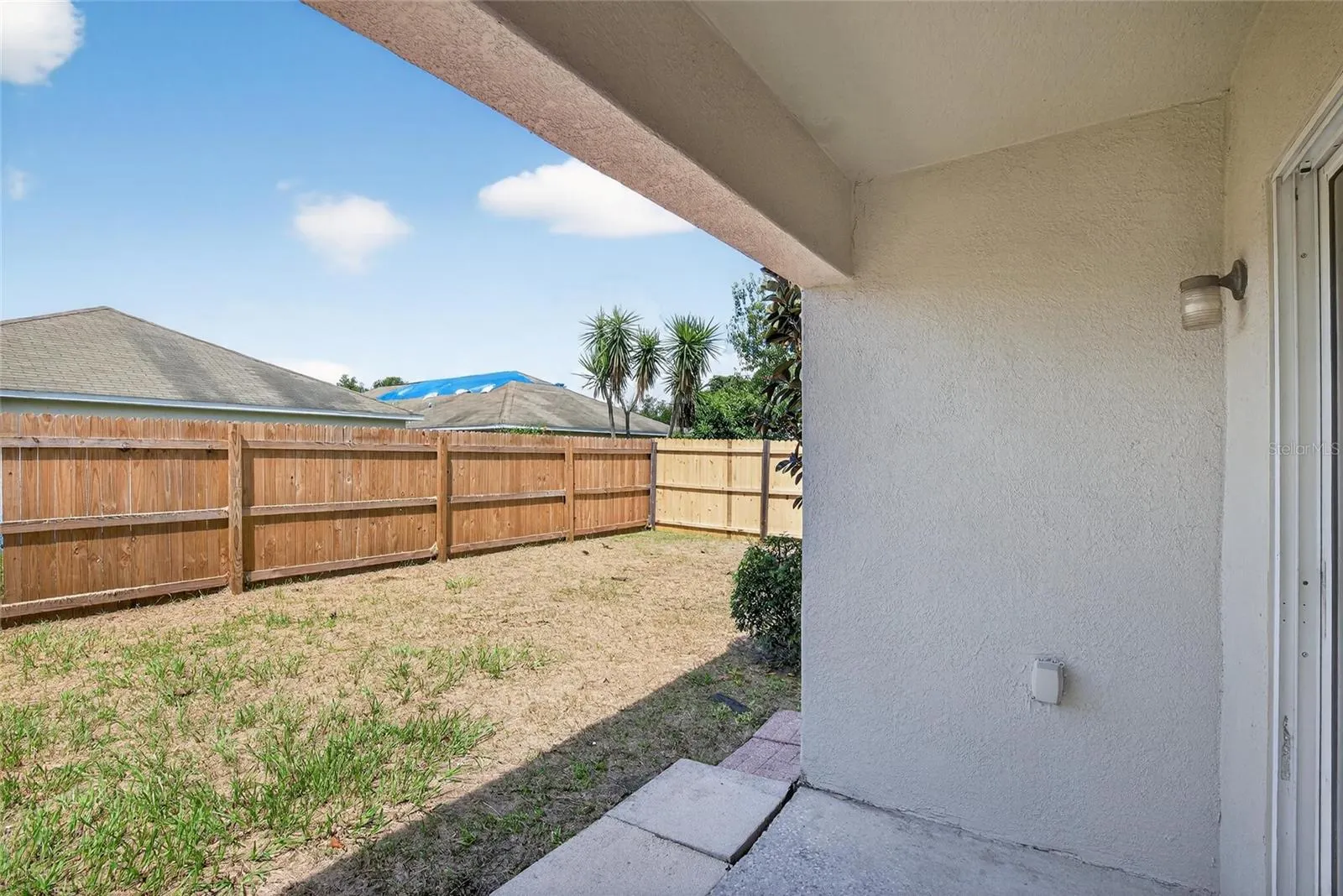 4404 COUNTRY HILLS BLVD