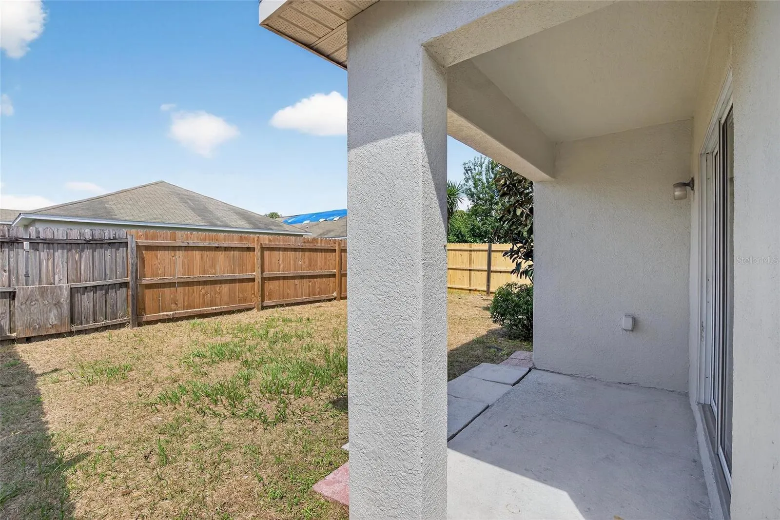 4404 COUNTRY HILLS BLVD