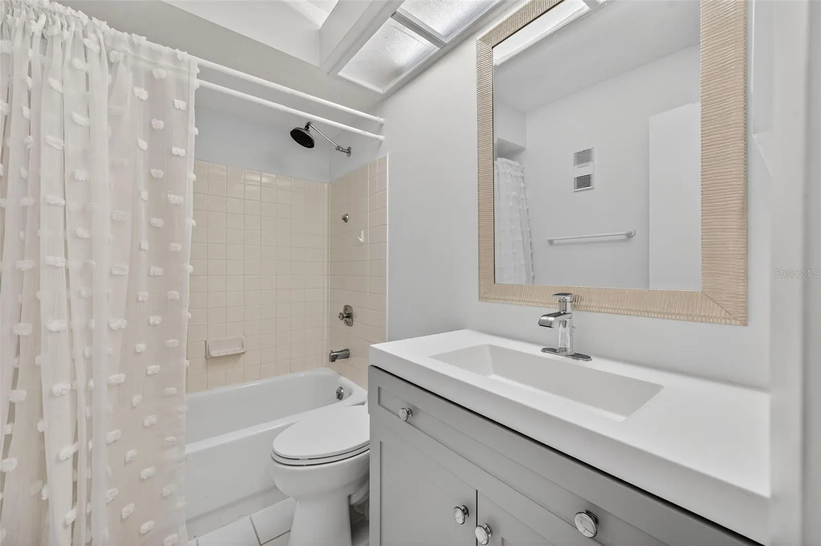 2583 COUNTRYSIDE BLVD #3212, #3212