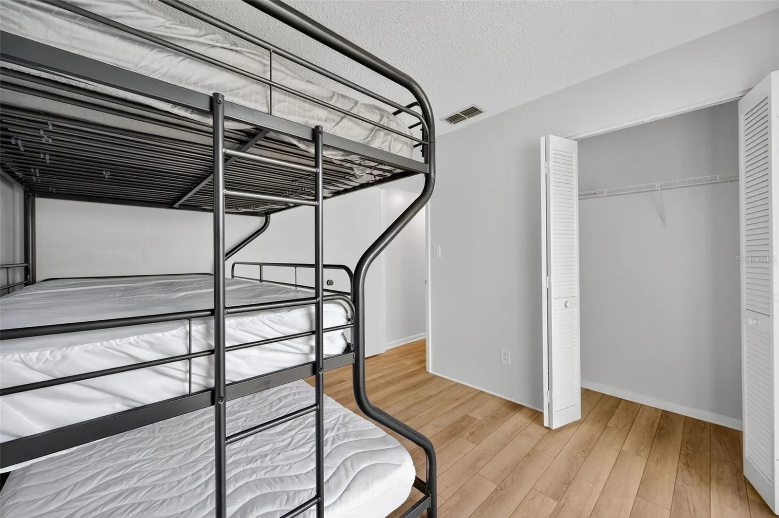 2583 COUNTRYSIDE BLVD #3212, #3212