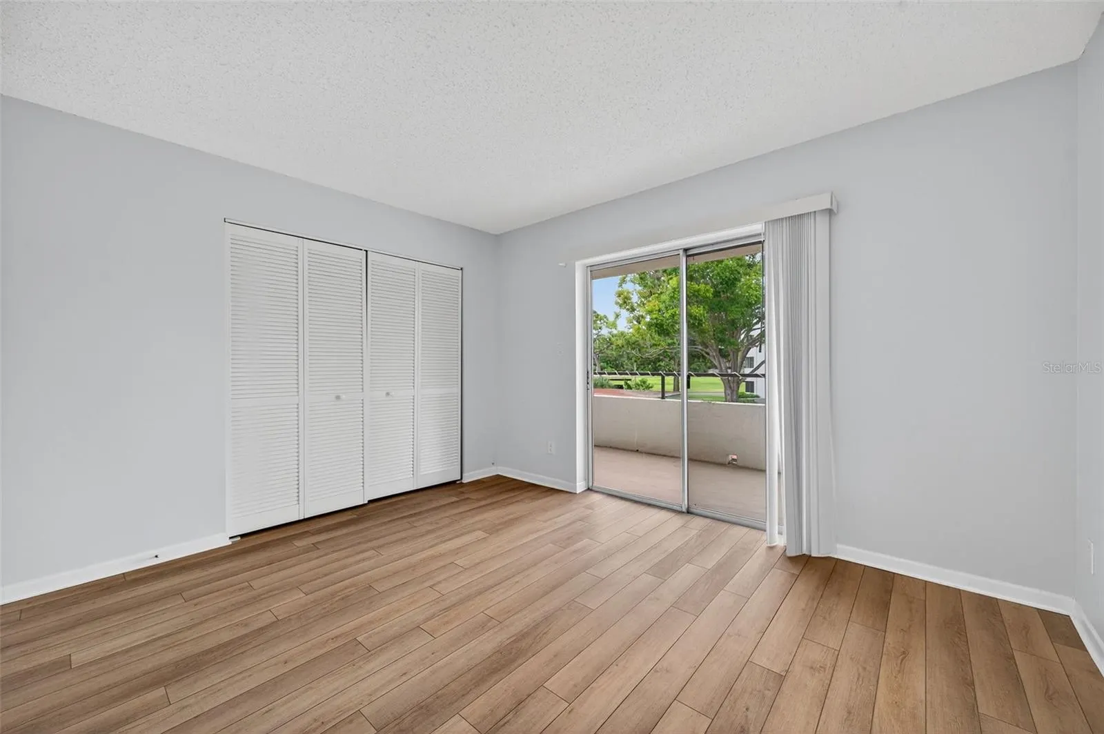 2583 COUNTRYSIDE BLVD #3212, #3212