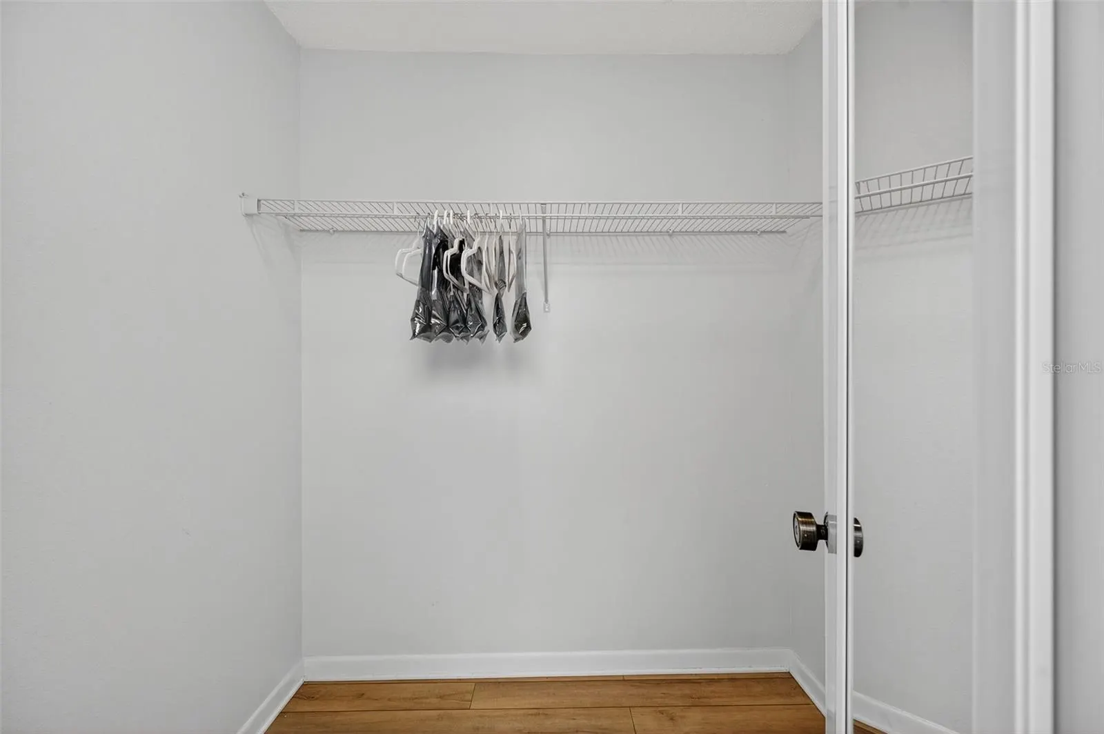 2583 COUNTRYSIDE BLVD #3212, #3212