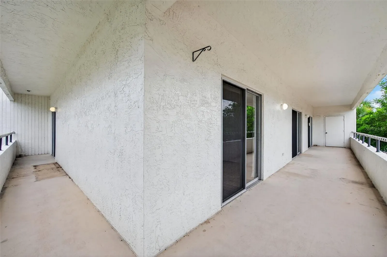 2583 COUNTRYSIDE BLVD #3212, #3212