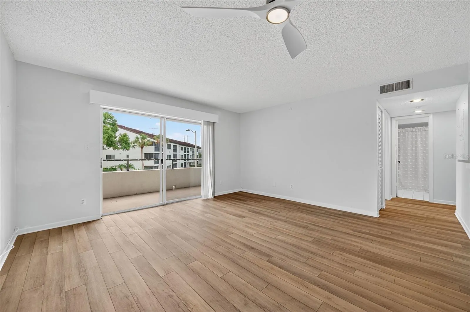 2583 COUNTRYSIDE BLVD #3212, #3212