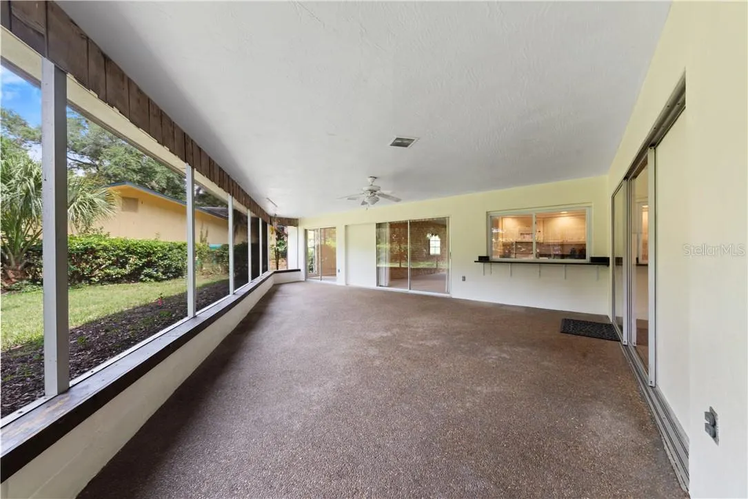 14041 82 AVE N